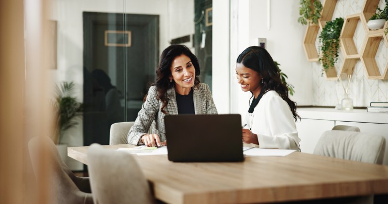 How to Negotiate Your Salary and Ask for a Raise with Confidence